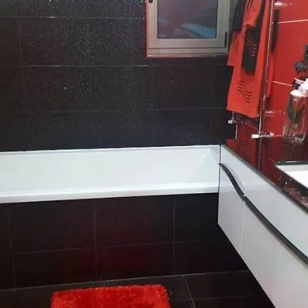Villa Maison Avec Piscine Et Barbecue Marinhas (Braga)